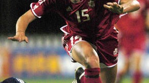 折腾的远征与旧时代的落幕，回望2003年女足世界杯
