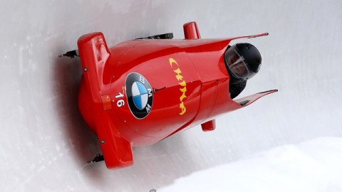 2025雪车世锦赛前瞻，冰上F1激战普莱西德湖，王者之争悬念迭起
