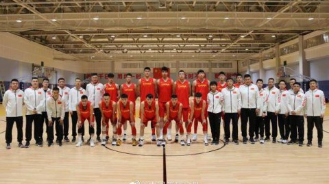 下面是2027年亚洲杯预选赛第三阶段各小组头名晋级队伍的最终积分一览