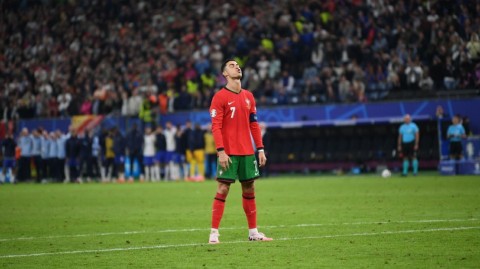 2024年欧洲杯的开幕式于2024年6月14日举行。开幕式的舞台设在慕尼黑安联球场，为随后的揭幕战拉开序幕
