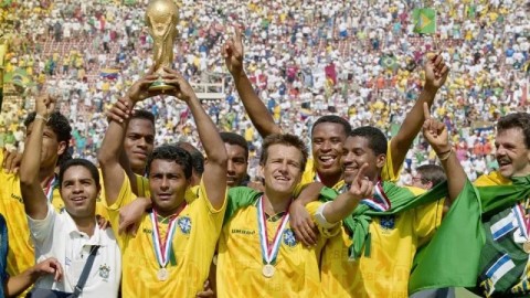 上一届世界杯（2022年卡塔尔世界杯）的冠军是阿根廷队