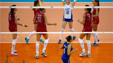 2015年世界女排大奖赛总决赛前两局复盘