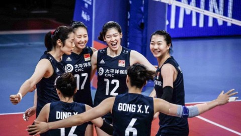 2021年中国女排双线征战回顾，世联赛练新兵，东奥迎挑战