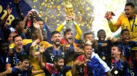 2024欧洲杯冠军，西班牙七战全胜登顶，独享欧洲之王