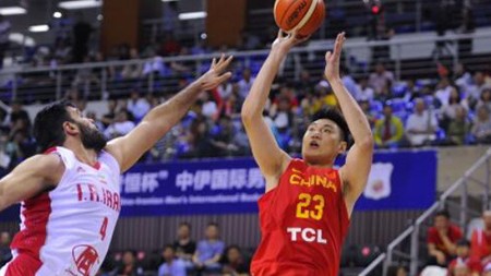 2023年对于中国男篮来说是记忆深刻的一年，尤其是8月至9月间举行的男篮世界杯。虽然你现在看到的是回顾，但下面这份2023年男篮世界杯关键赛程的详尽前瞻回顾，可以带你重温那些跌宕起伏的对决