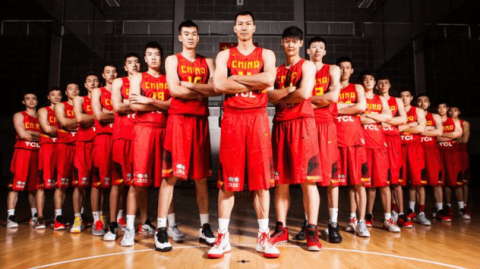 2025年男篮亚洲杯（FIBA Asia Cup 2025）已于2025年8月5日至8月17日在沙特阿拉伯吉达的阿卜杜拉国王体育城举行。这是沙特自1997年以来首次举办该项赛事