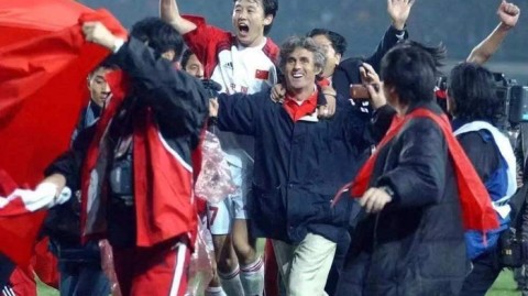 2002年世界杯国足的真实水平，需要剥离首次出线的历史滤镜来客观审视
