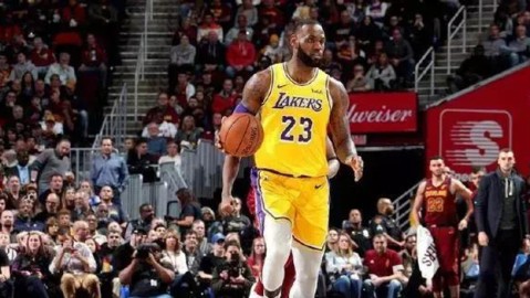 2021-2022赛季NBA常规赛得分榜反映了该赛季球员在进攻端的稳定输出与表现。以下为2021-2022赛季NBA常规赛总得分榜前五名球员的具体数据及表现回顾