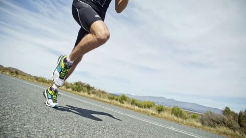 🏃‍♂️ 配速博弈，明晚秦淮河畔，谁能掌控10公里生死时速？
