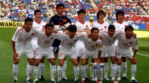 2002年世界杯中国国家队回顾，首次出征与历史性突破