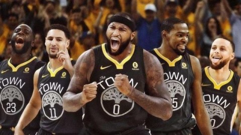 CCTV5今日播出NBA总决赛经典回顾，尼克斯vs马刺巅峰对决 2026-06-20