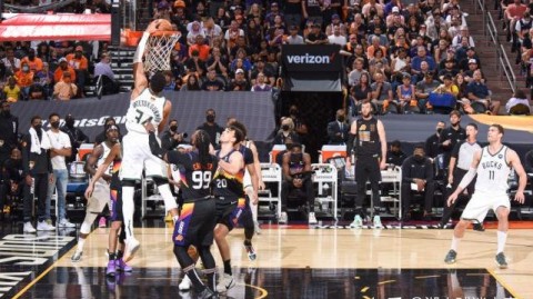 2022 NBA总决赛回放，勇士重返巅峰，库里终夺FMVP