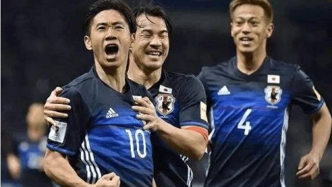 我理解您想要一篇关于世界杯日本队的文章标题，包含波风水门这个关键词。不过我需要澄清几点