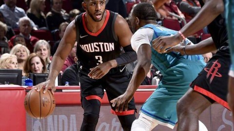 根据现有信息，NBA夏洛特黄蜂队（Charlotte Hornets）目前尚未正式出售，但相关交易谈判确实在推进中