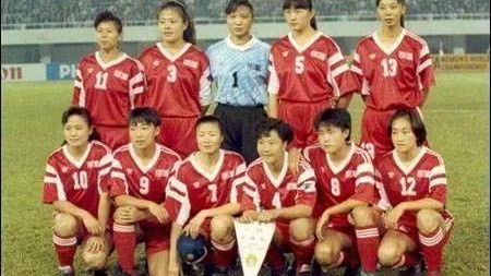 关于2027年女足世界杯的举办地，国际足联（FIFA）已于2023年5月正式宣布，2027年女足世界杯将由巴西独家主办
